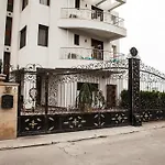 El Boutique Отель